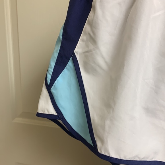 New Balance Small Petite Running Shorts, White, blue and Light blue - Picture 4 of 8